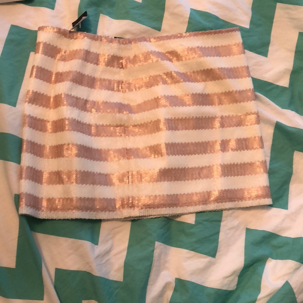 Mini sequence stripped skirt